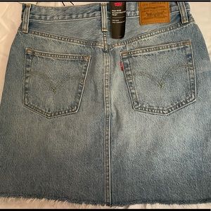 Levi’s denim mini skirt new with tags.